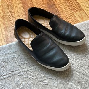 Birdies size 9 slip on shoes